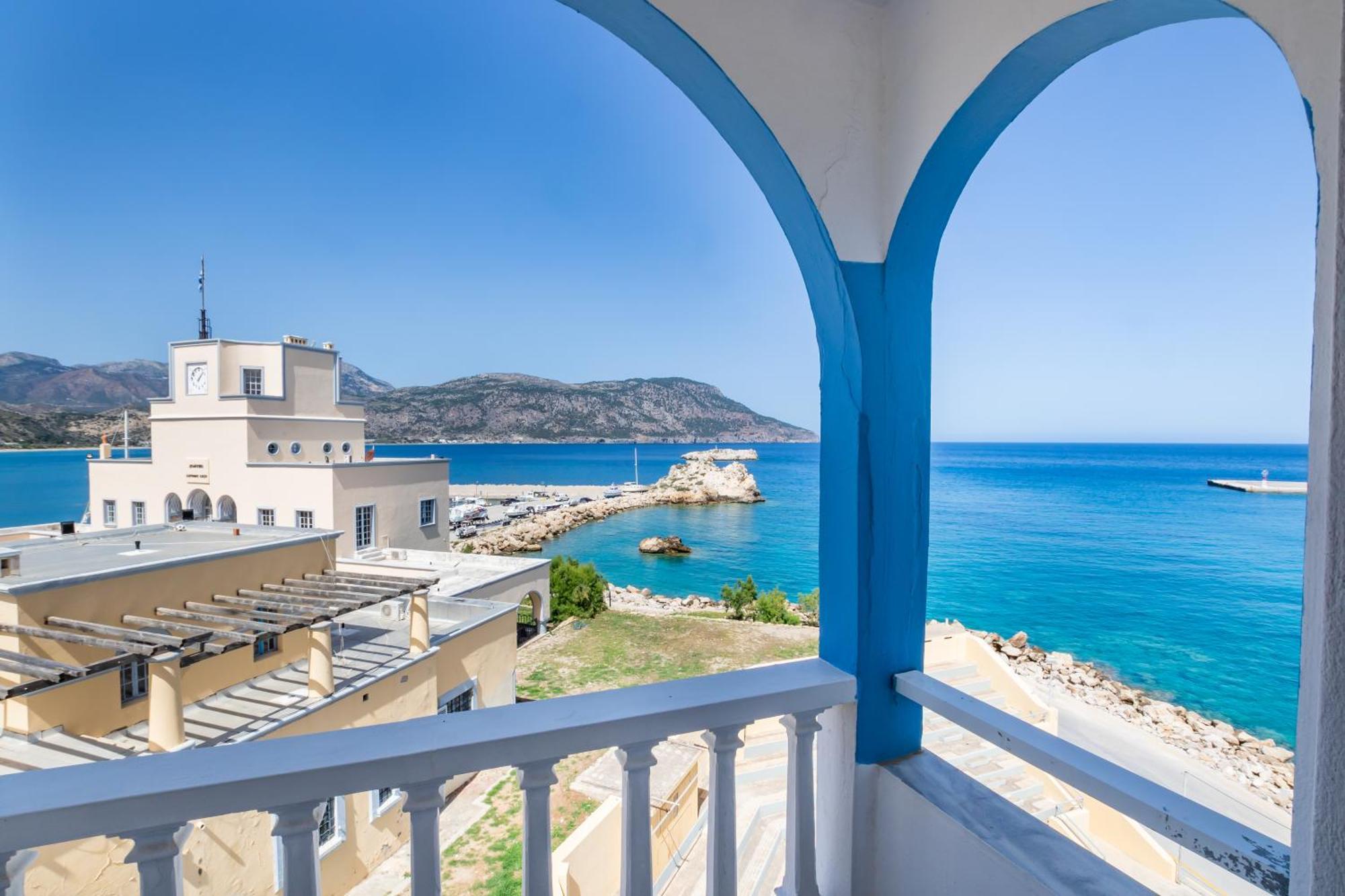 Aparthotel P I G A D I A B A Y Karpathos Esterno foto