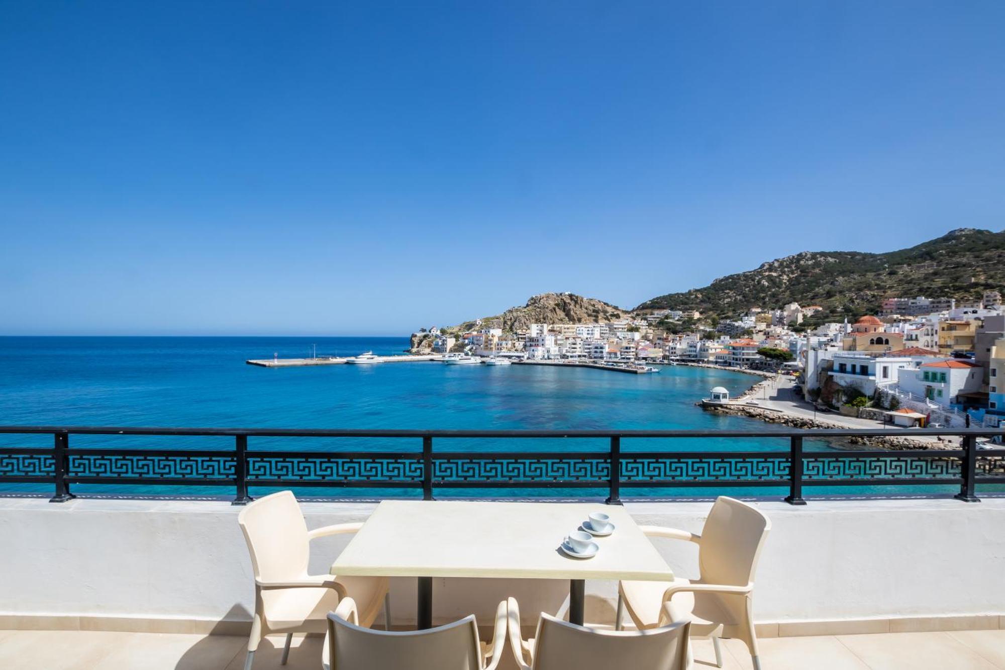 Aparthotel P I G A D I A B A Y Karpathos Esterno foto